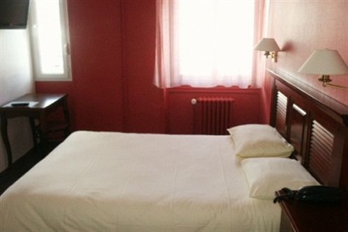 Citotel L'Europe Шоле Екстериор снимка